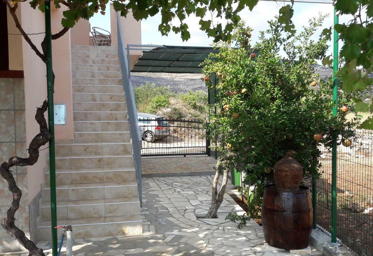 Guest House Pelja Plano Dış mekan fotoğraf