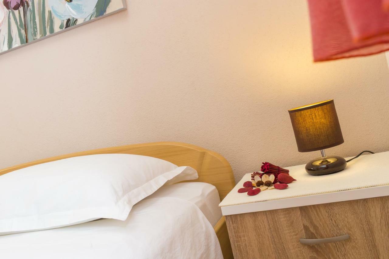 Guest House Pelja Plano Dış mekan fotoğraf