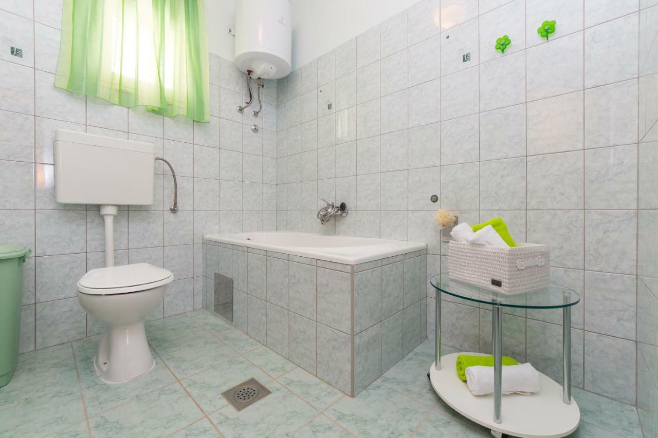 Guest House Pelja Plano Dış mekan fotoğraf