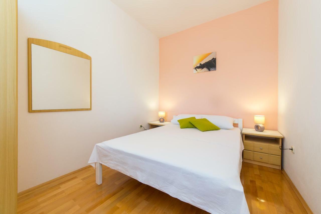 Guest House Pelja Plano Dış mekan fotoğraf