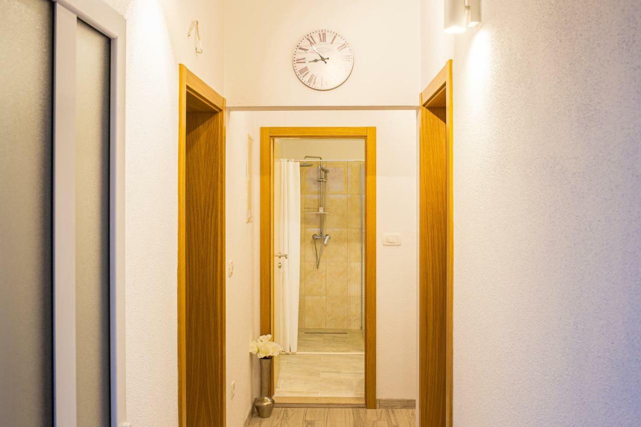 Guest House Pelja Plano Dış mekan fotoğraf